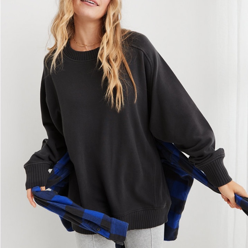 Aerie Black Oversized Sweatshirt with Blue Accents